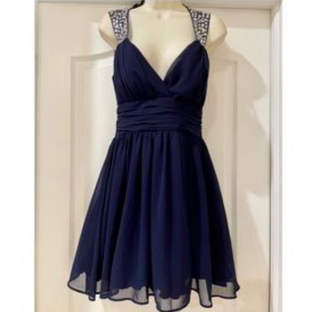 B. Smart Dress